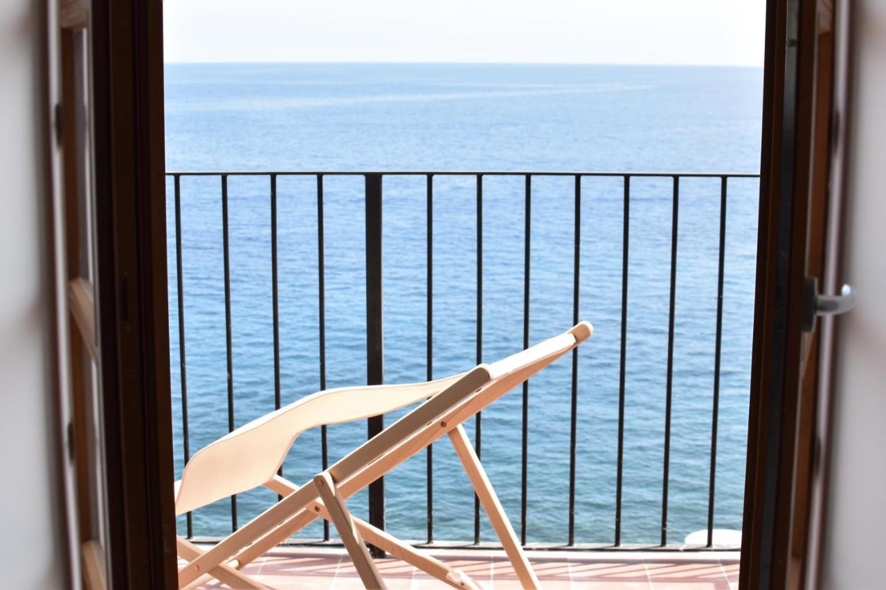 La Casa Del Mare - Bastia Centre Vue Mer Et Citadelle Bagian luar foto